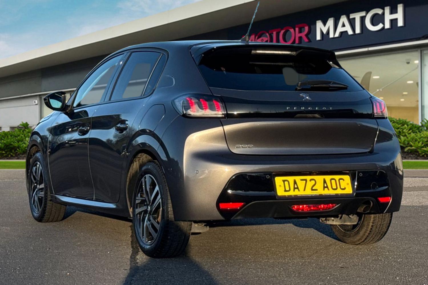 Used Peugeot 208 2022 for sale - 76649193: Photo 2