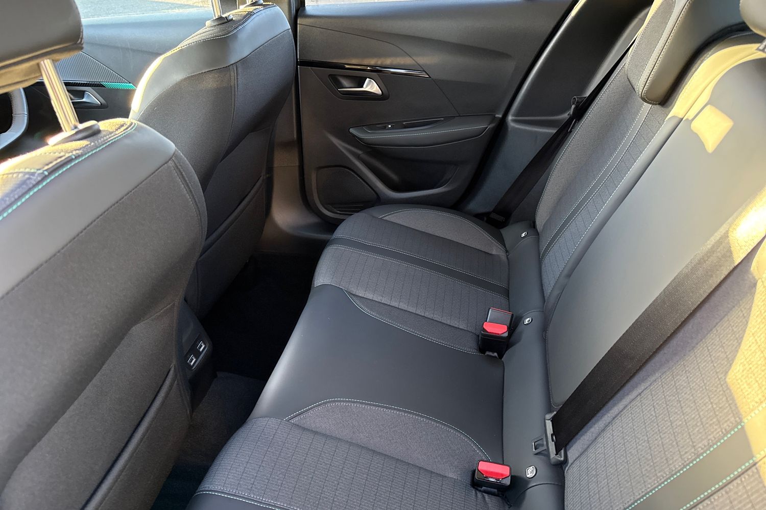 Used Peugeot 208 2022 for sale - 76649193: Photo 30