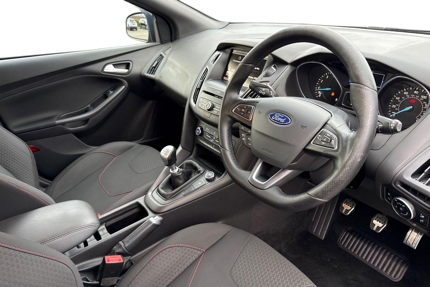 Used Ford Focus 2016 for sale - 77270455: Photo 14