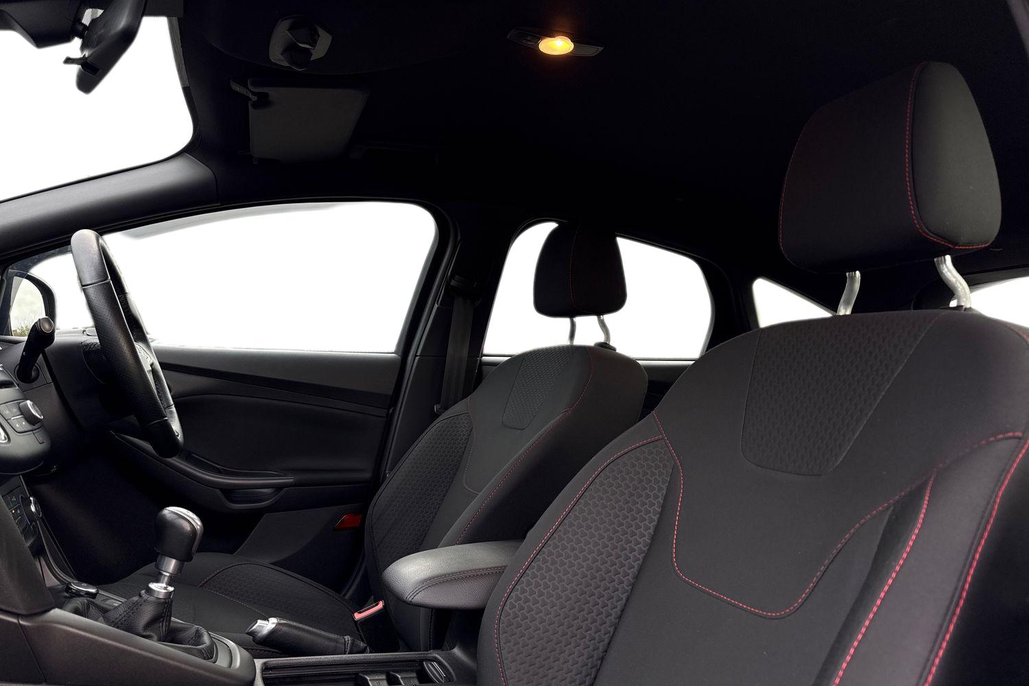 Used Ford Focus 2016 for sale - 77270455: Photo 16