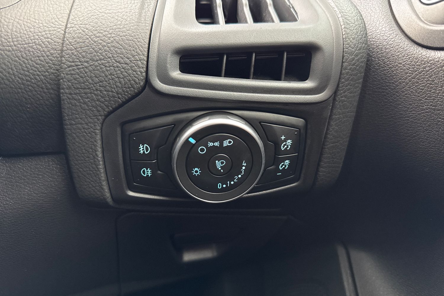 Used Ford Focus 2016 for sale - 77270455: Photo 39