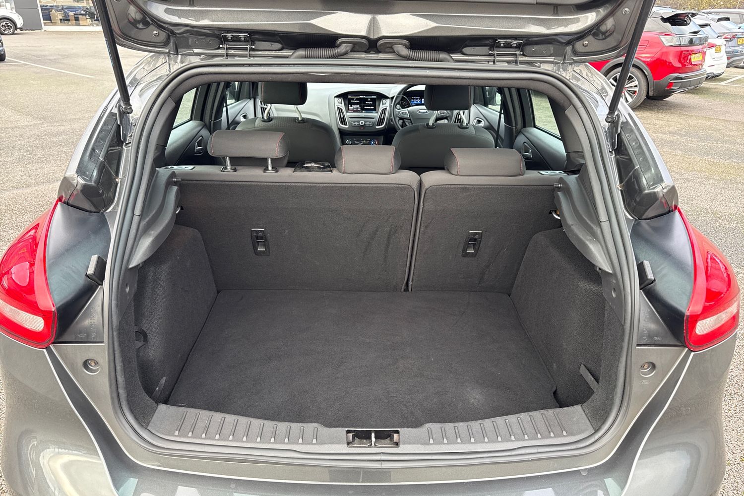 Used Ford Focus 2016 for sale - 77270455: Photo 7