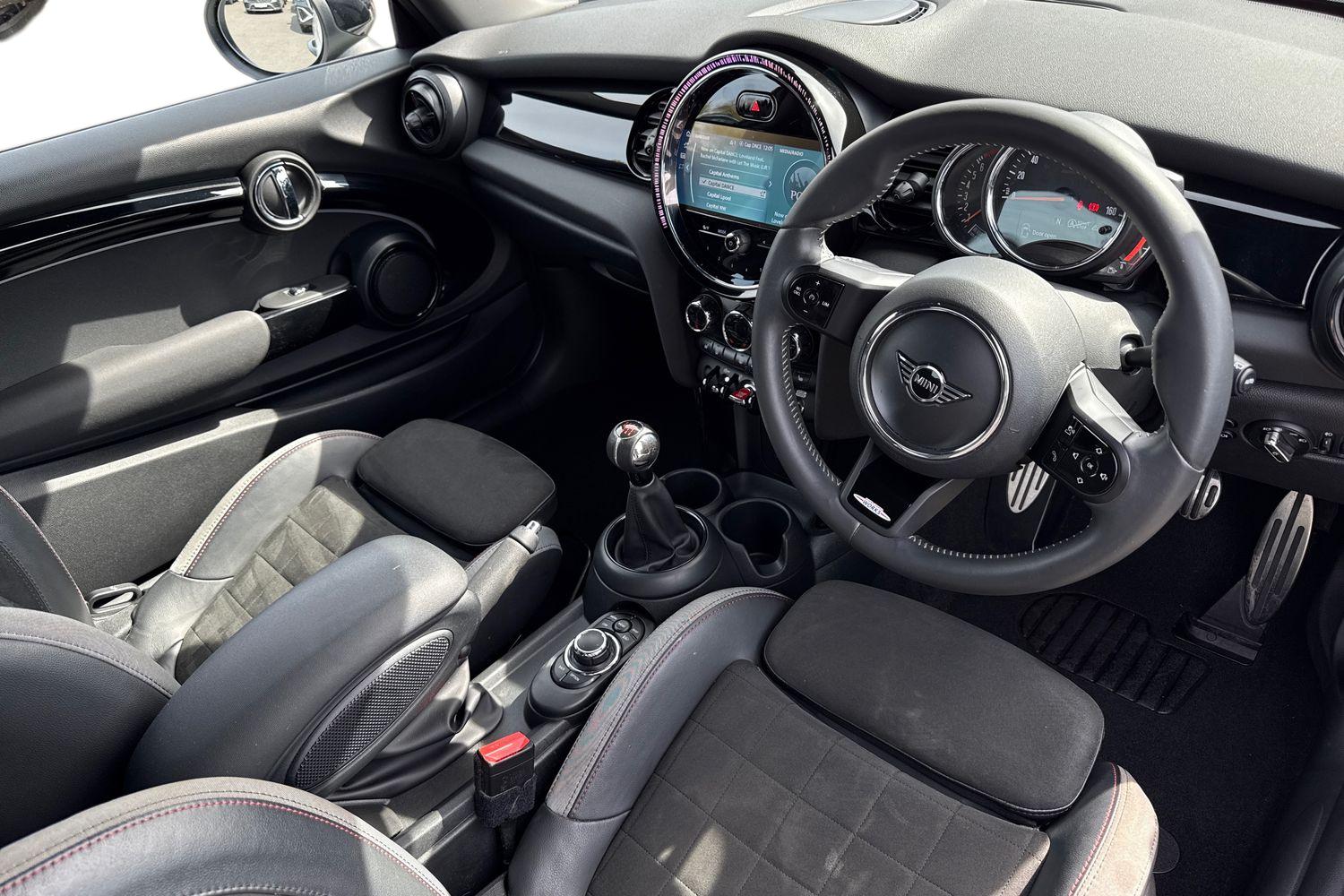 Used MINI Hatch 2022 for sale - 78209659: Photo 14