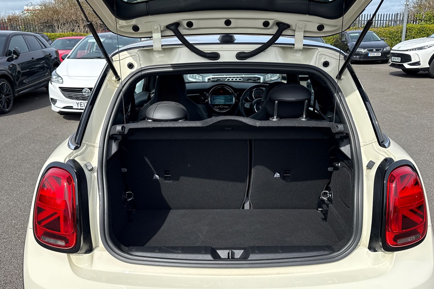 Used MINI Hatch 2022 for sale - 78209659: Photo 7