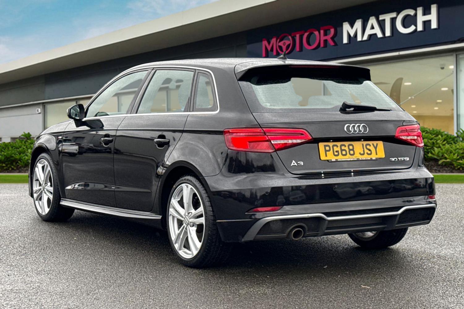 Used Audi A3 2019 for sale - 77546580: Photo 2