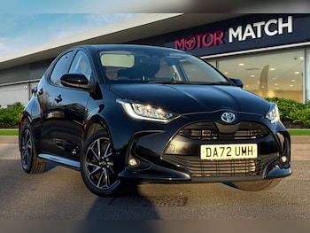 Used Toyota Yaris 2022 for sale - 76636934: Photo