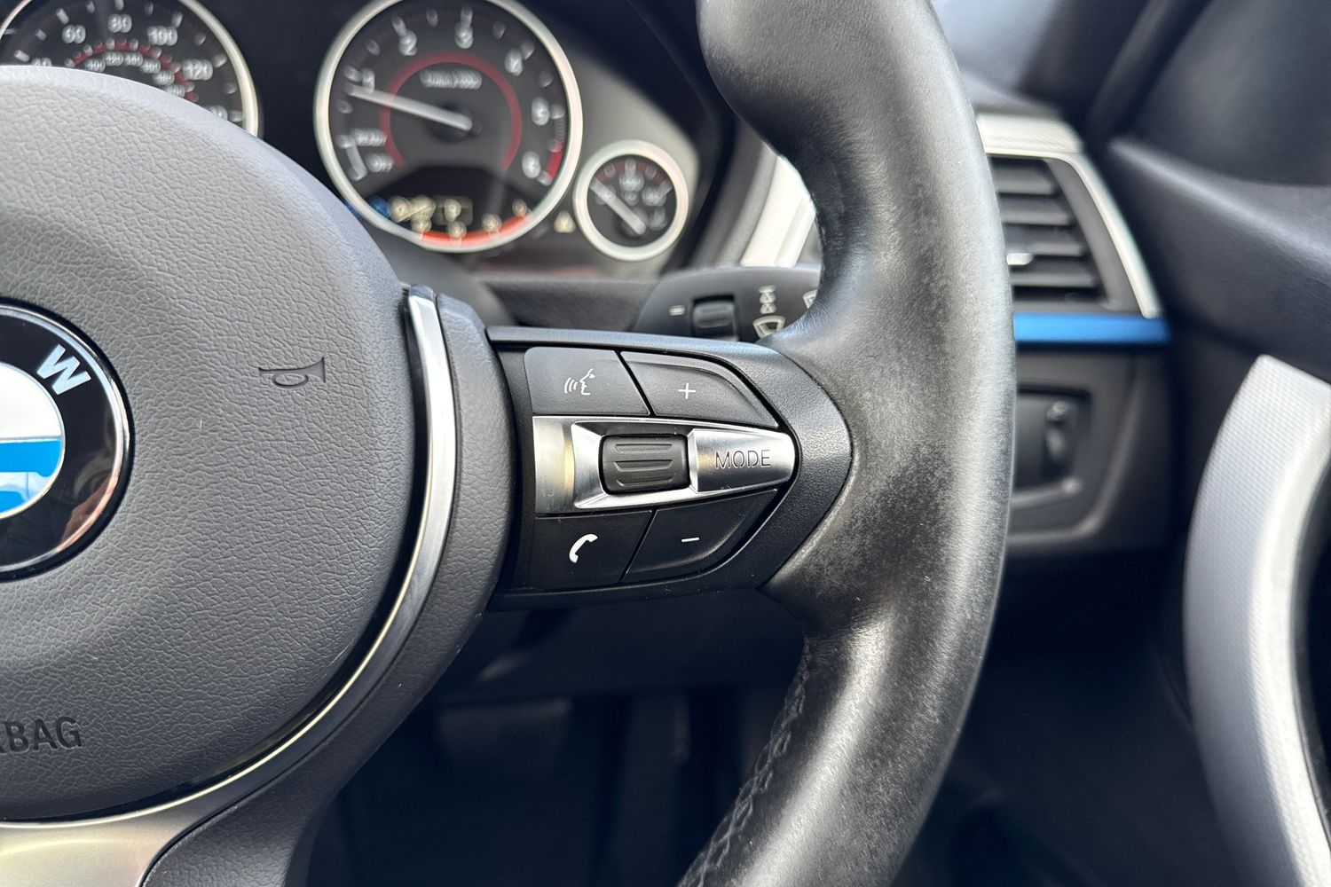 Used BMW 3 Series 2016 for sale - 76863236: Photo 40