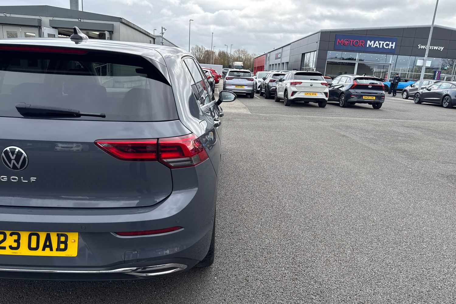 Used Volkswagen Golf 2023 for sale - 77904541: Photo 32