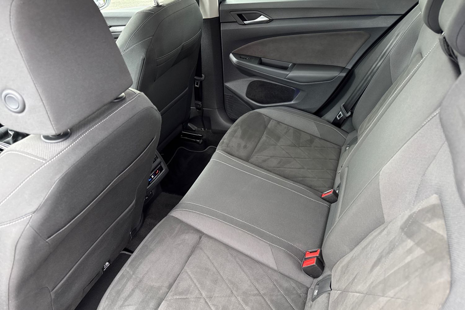 Used Volkswagen Golf 2023 for sale - 77904541: Photo 34