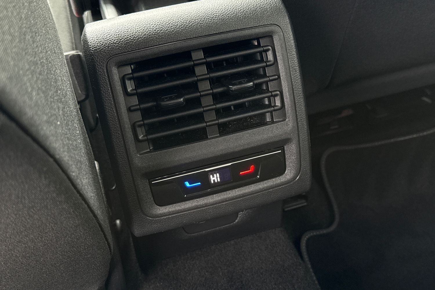 Used Volkswagen Golf 2023 for sale - 77904541: Photo 36