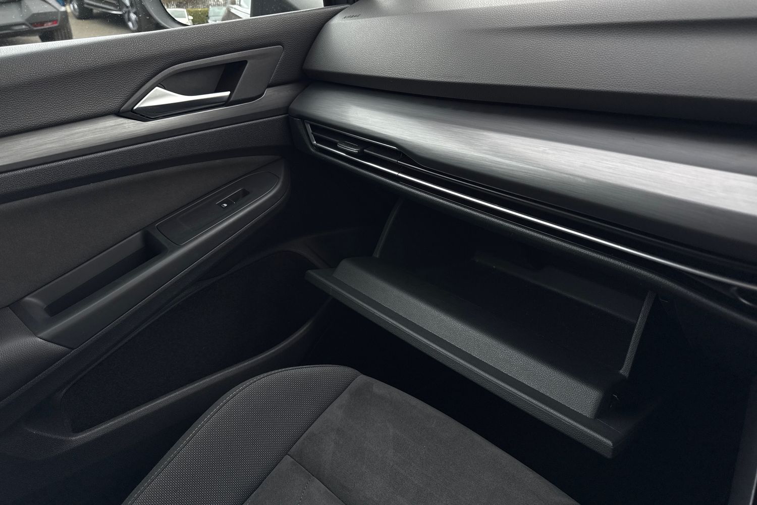 Used Volkswagen Golf 2023 for sale - 77904541: Photo 61