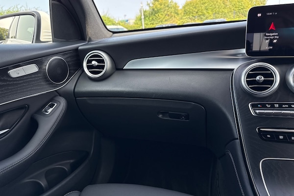 Used Mercedes-Benz GLC 2020 for sale - 75598192: Photo 20