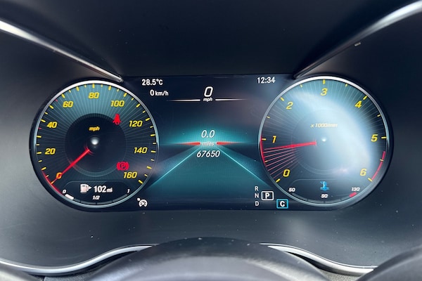 Used Mercedes-Benz GLC 2020 for sale - 75598192: Photo 38