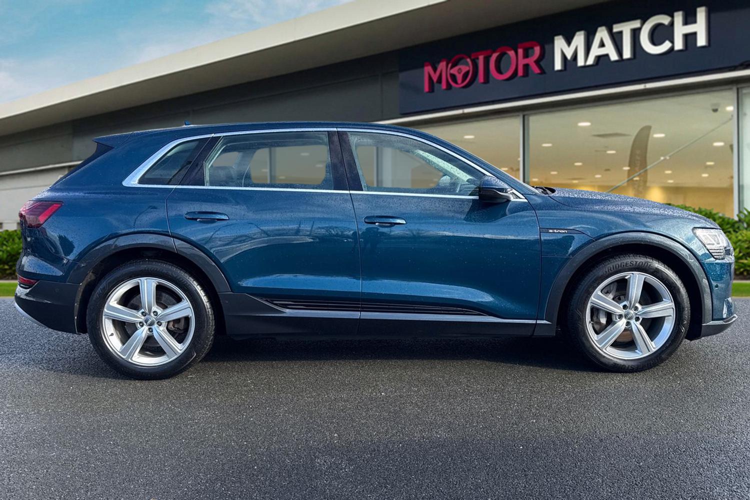 Used Audi e-tron 2020 for sale - 77577803: Photo 3