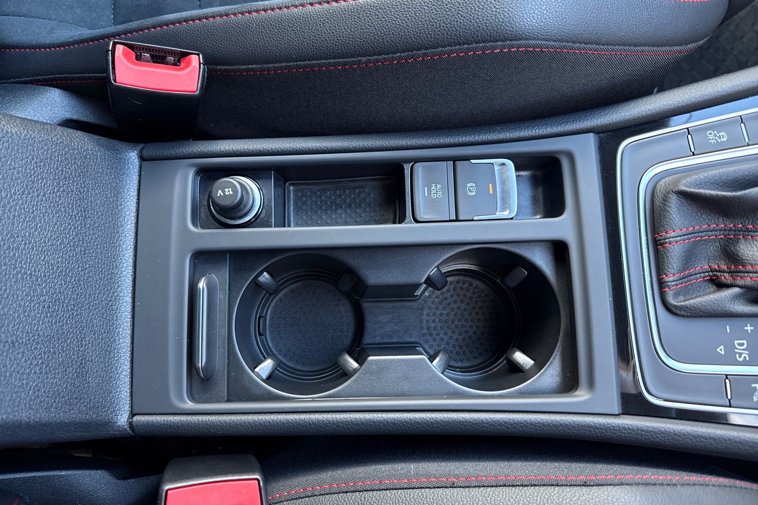 Used Volkswagen Golf 2019 for sale - 76746279: Photo 60