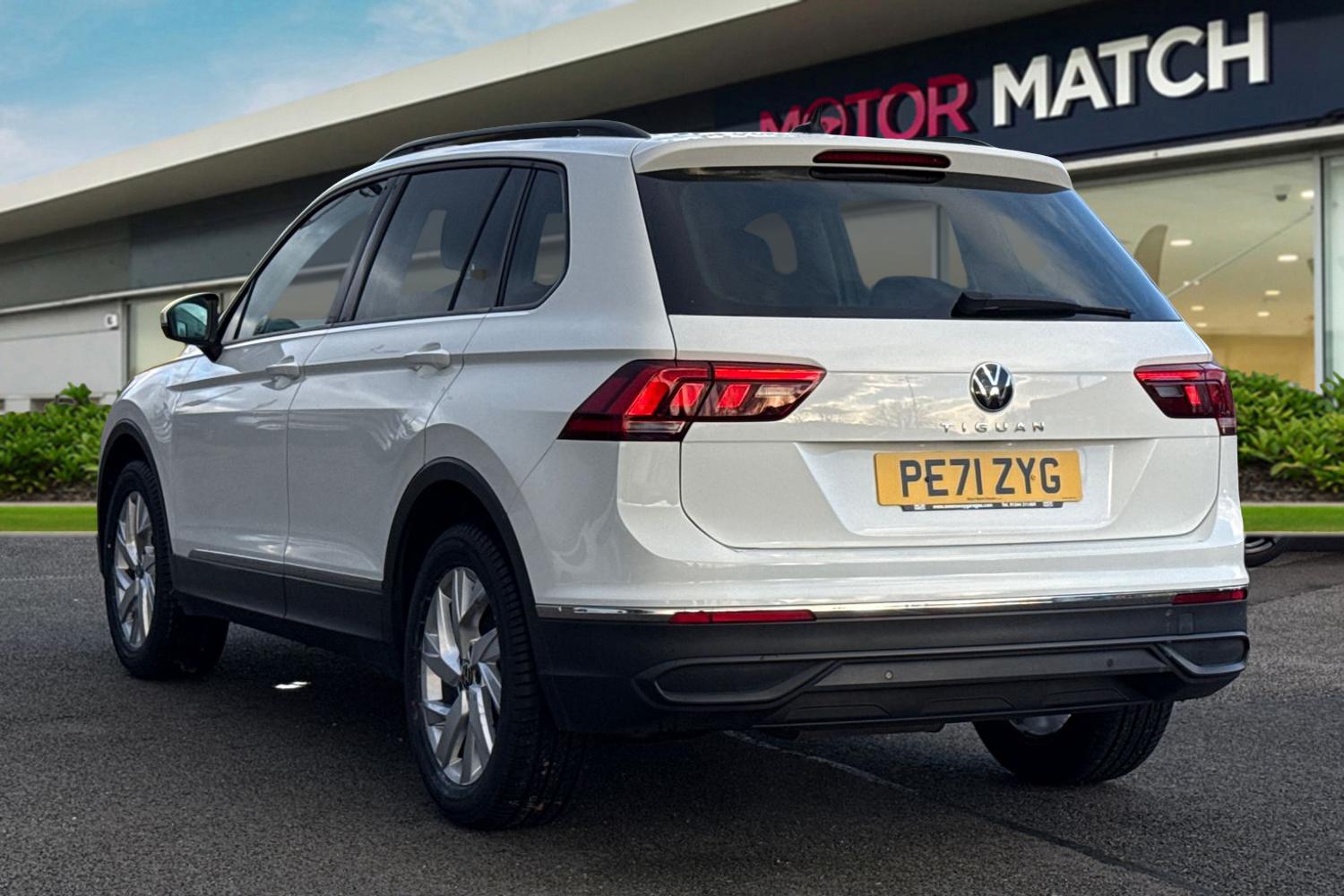 Used Volkswagen Tiguan 2021 for sale - 77093617: Photo 2