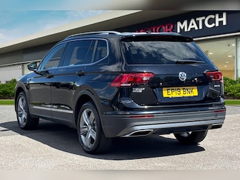 Used Volkswagen Tiguan Allspace 2019 for sale - 78583987: Photo