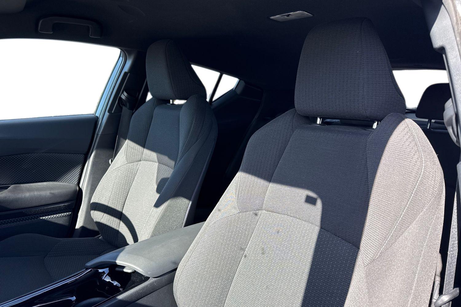 Used Toyota C-HR 2018 for sale - 77929024: Photo 16