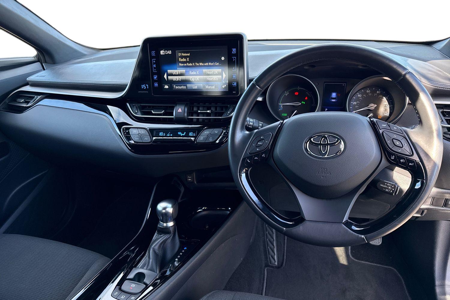 Used Toyota C-HR 2018 for sale - 77929024: Photo 18