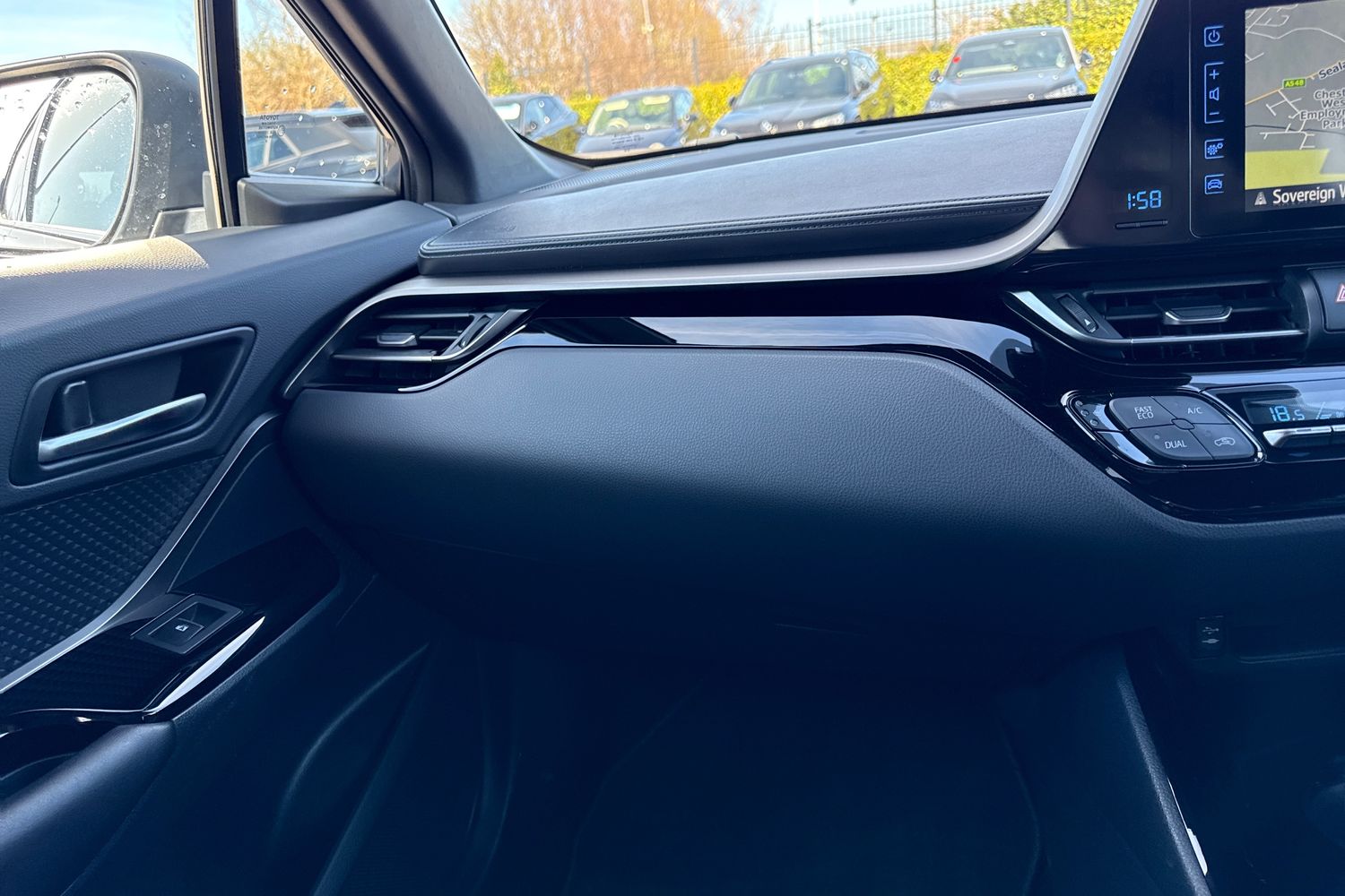 Used Toyota C-HR 2018 for sale - 77929024: Photo 20