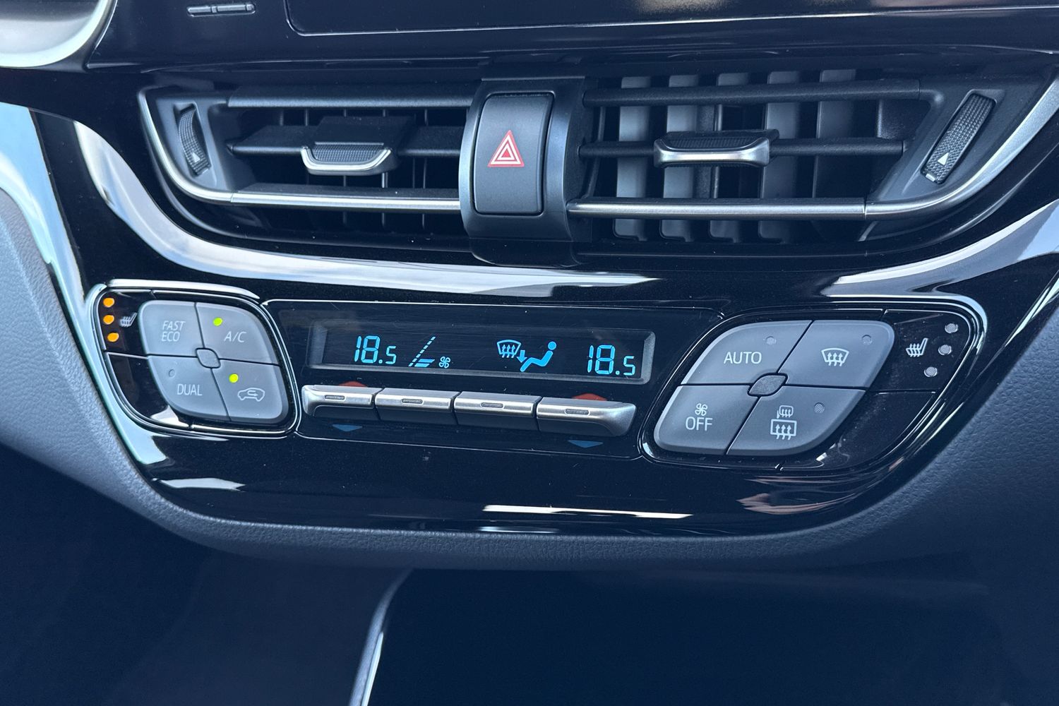 Used Toyota C-HR 2018 for sale - 77929024: Photo 22