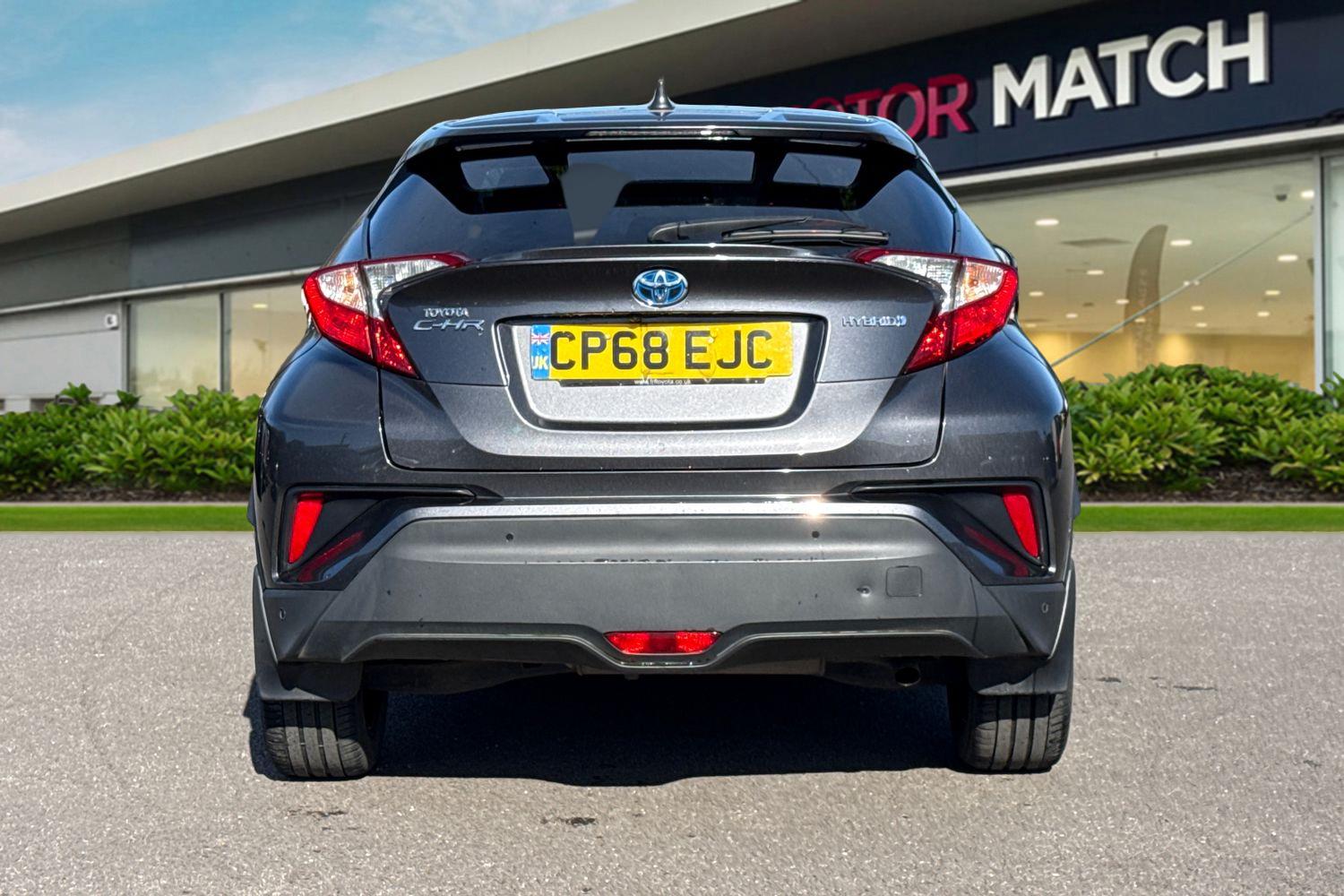 Used Toyota C-HR 2018 for sale - 77929024: Photo 4