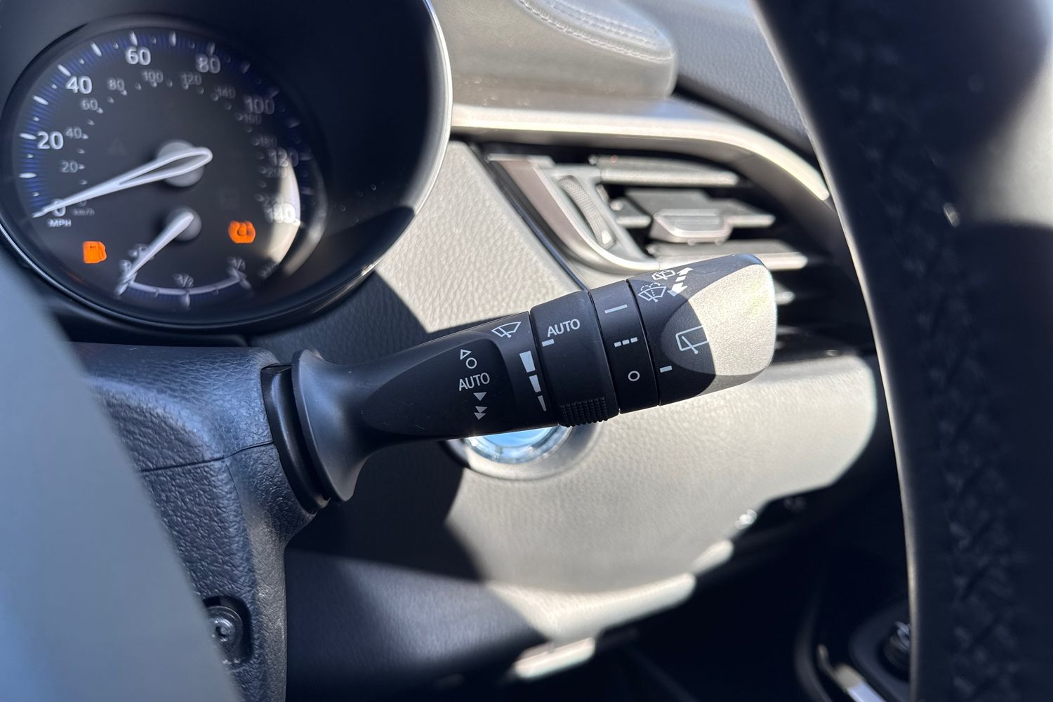 Used Toyota C-HR 2018 for sale - 77929024: Photo 43