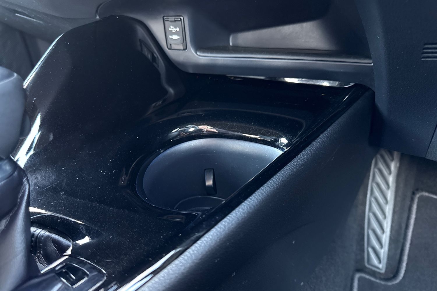 Used Toyota C-HR 2018 for sale - 77929024: Photo 58