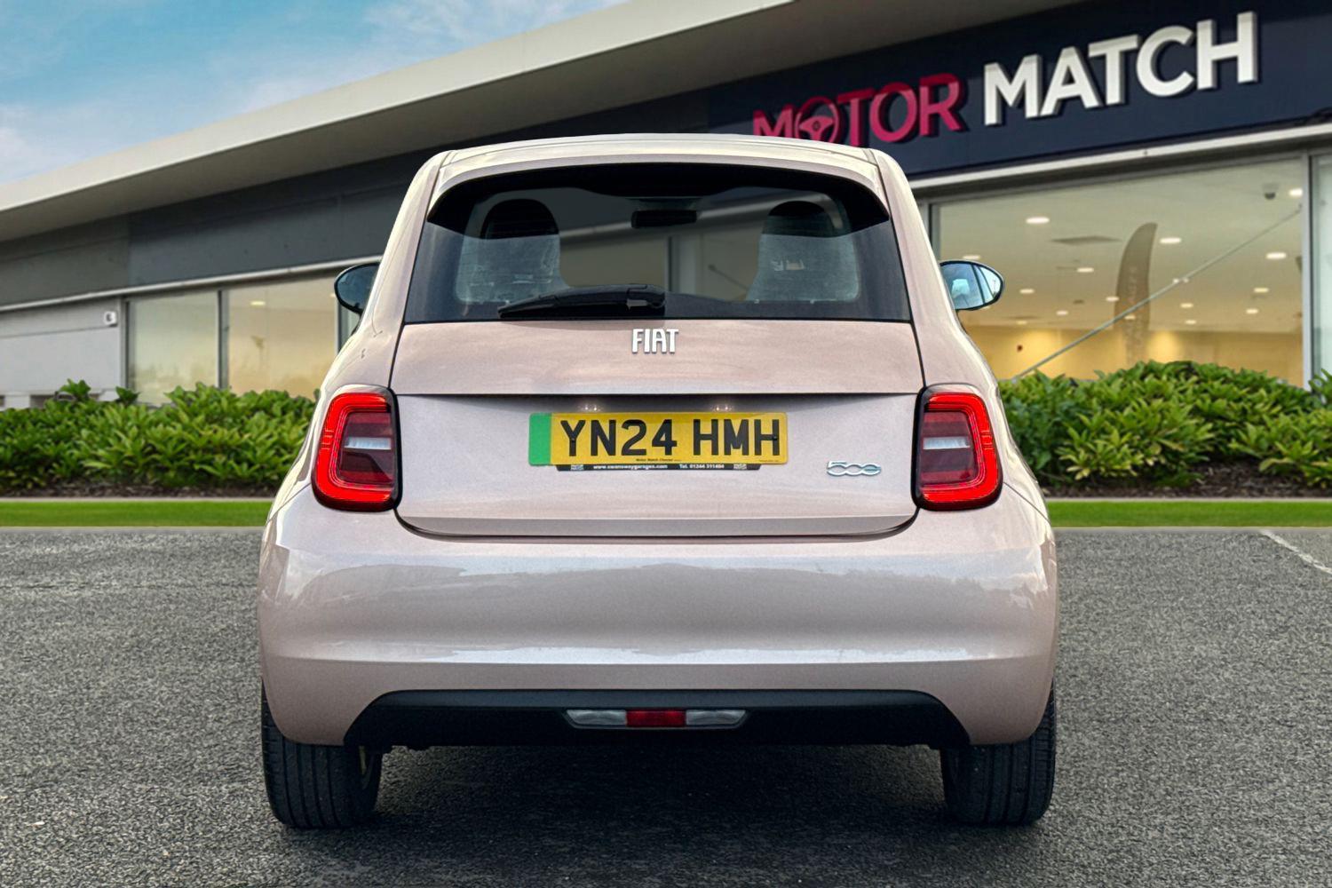 Used Fiat 500e 2024 for sale - 76789603: Photo 4