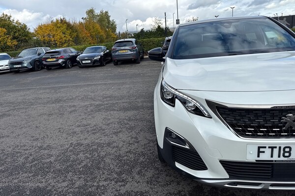 Used Peugeot 3008 2018 for sale - 76334395: Photo 25