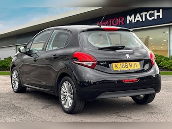 Used Peugeot 208 2019 for sale - 76133632: Photo