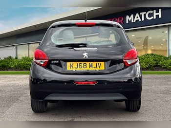 Used Peugeot 208 2019 for sale - 76133632: Photo