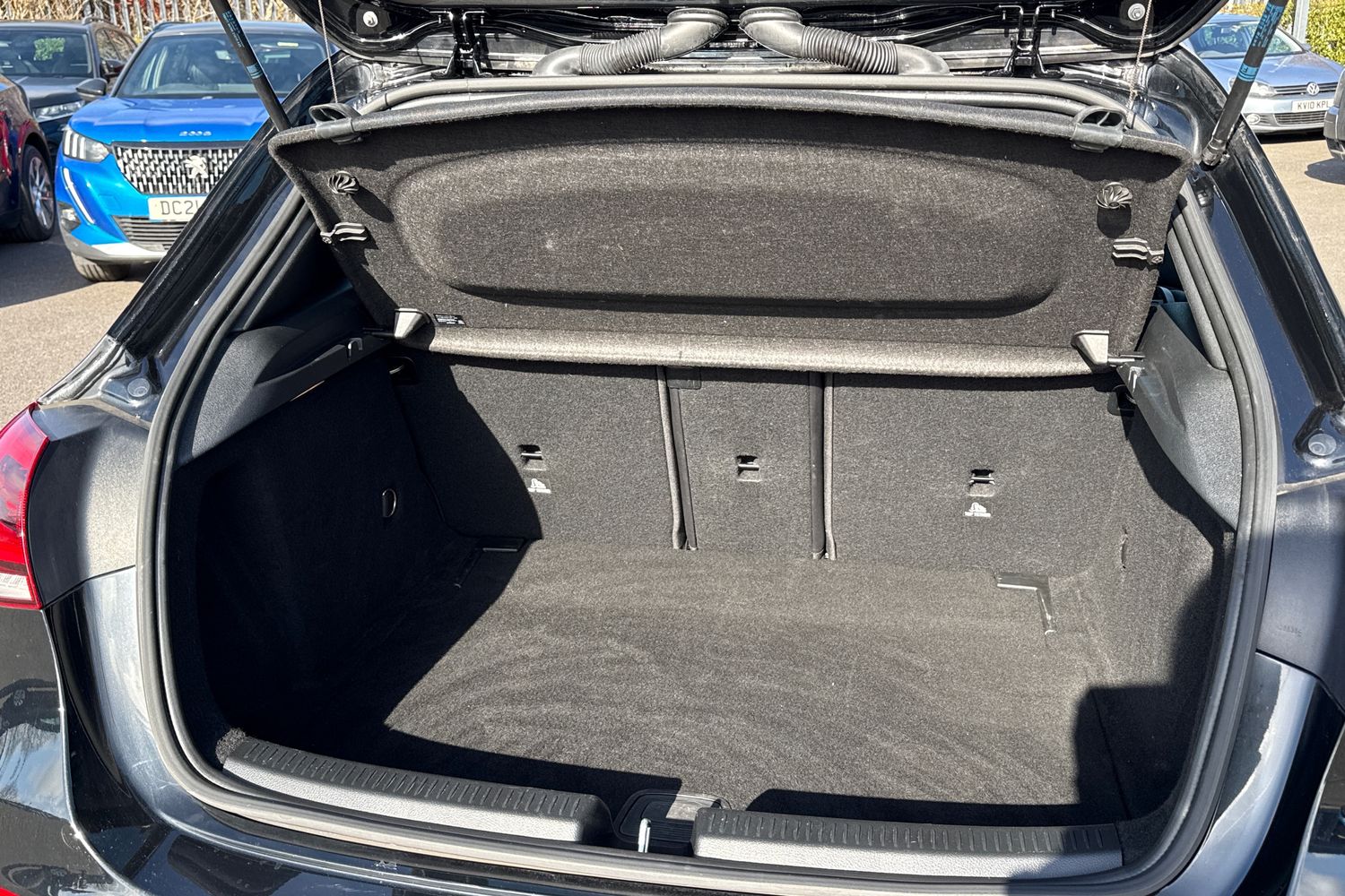 Used Mercedes-Benz A-Class 2019 for sale - 77742252: Photo 7