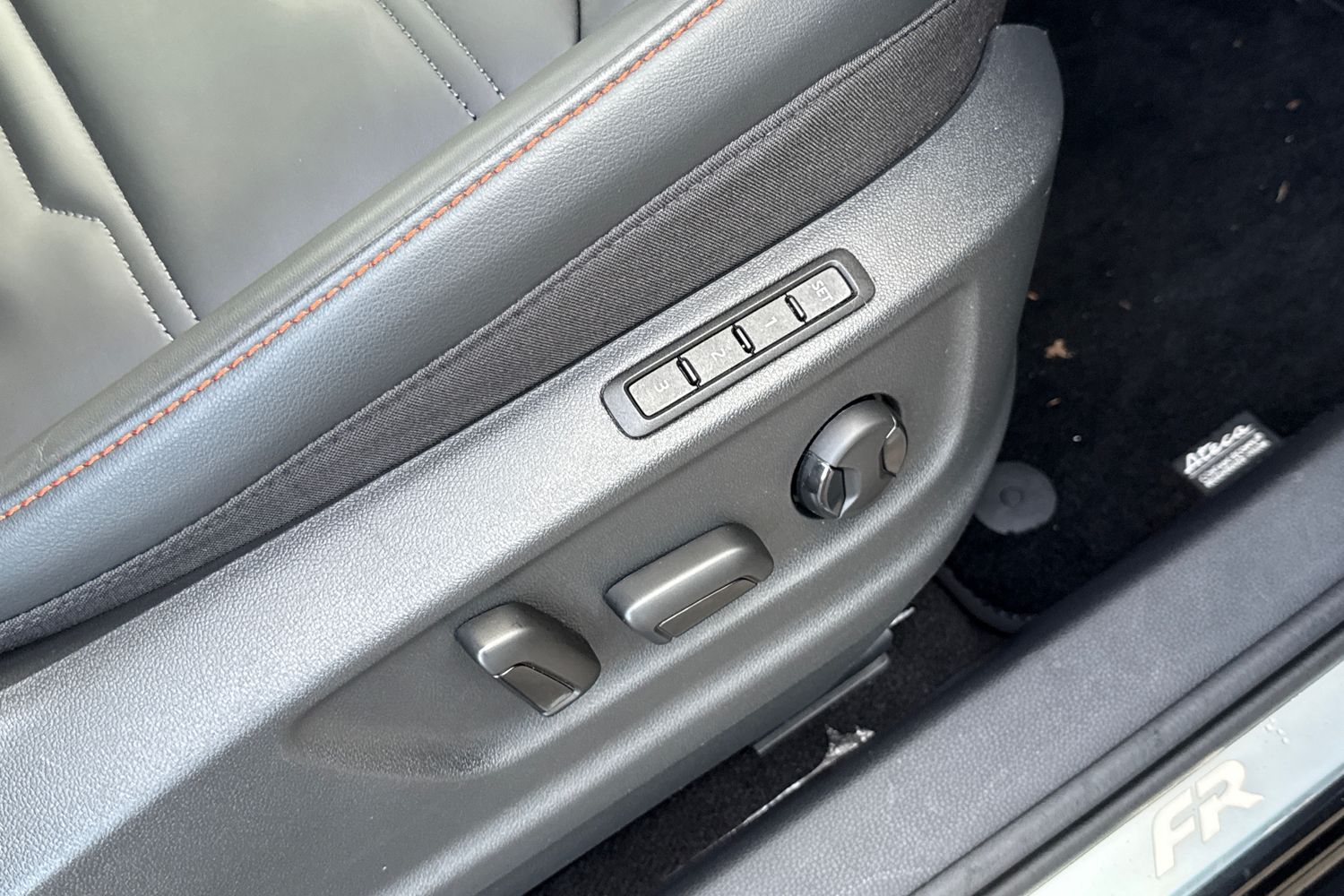 Used SEAT Ateca 2024 for sale - 76516021: Photo 39