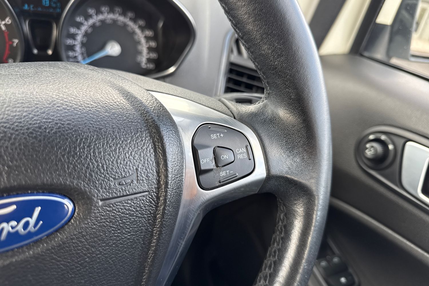 Used Ford Ecosport 2016 for sale - 76385471: Photo 37