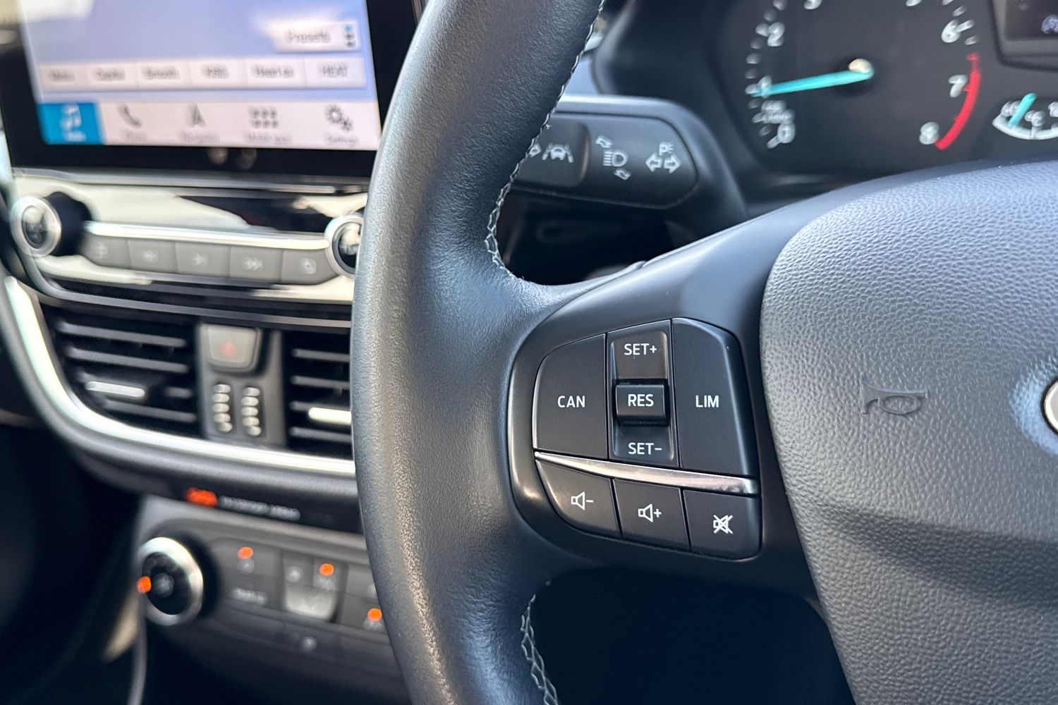 Used Ford Fiesta 2018 for sale - 77943907: Photo 36