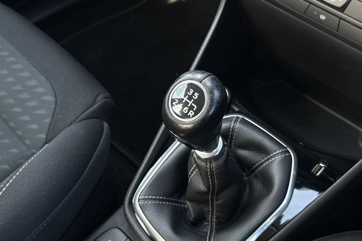 Used Ford Fiesta 2018 for sale - 77943907: Photo 50