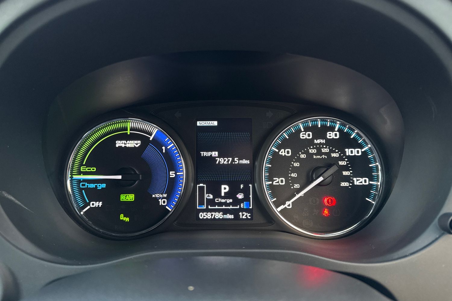 Used Mitsubishi Outlander 2018 for sale - 77179129: Photo 38