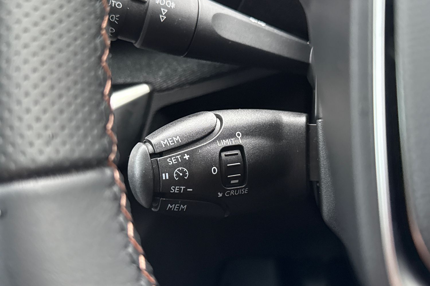 Used Peugeot 3008 2019 for sale - 77527392: Photo 41