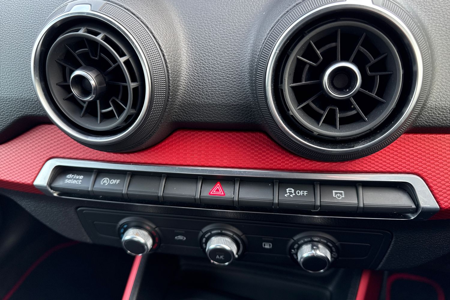 Used Audi Q2 2018 for sale - 77500863: Photo 54