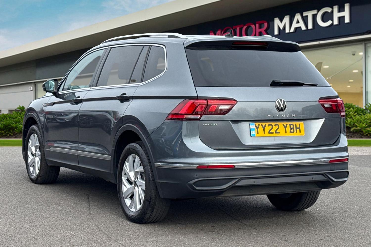 Used Volkswagen Tiguan Allspace 2022 for sale - 77996547: Photo 2