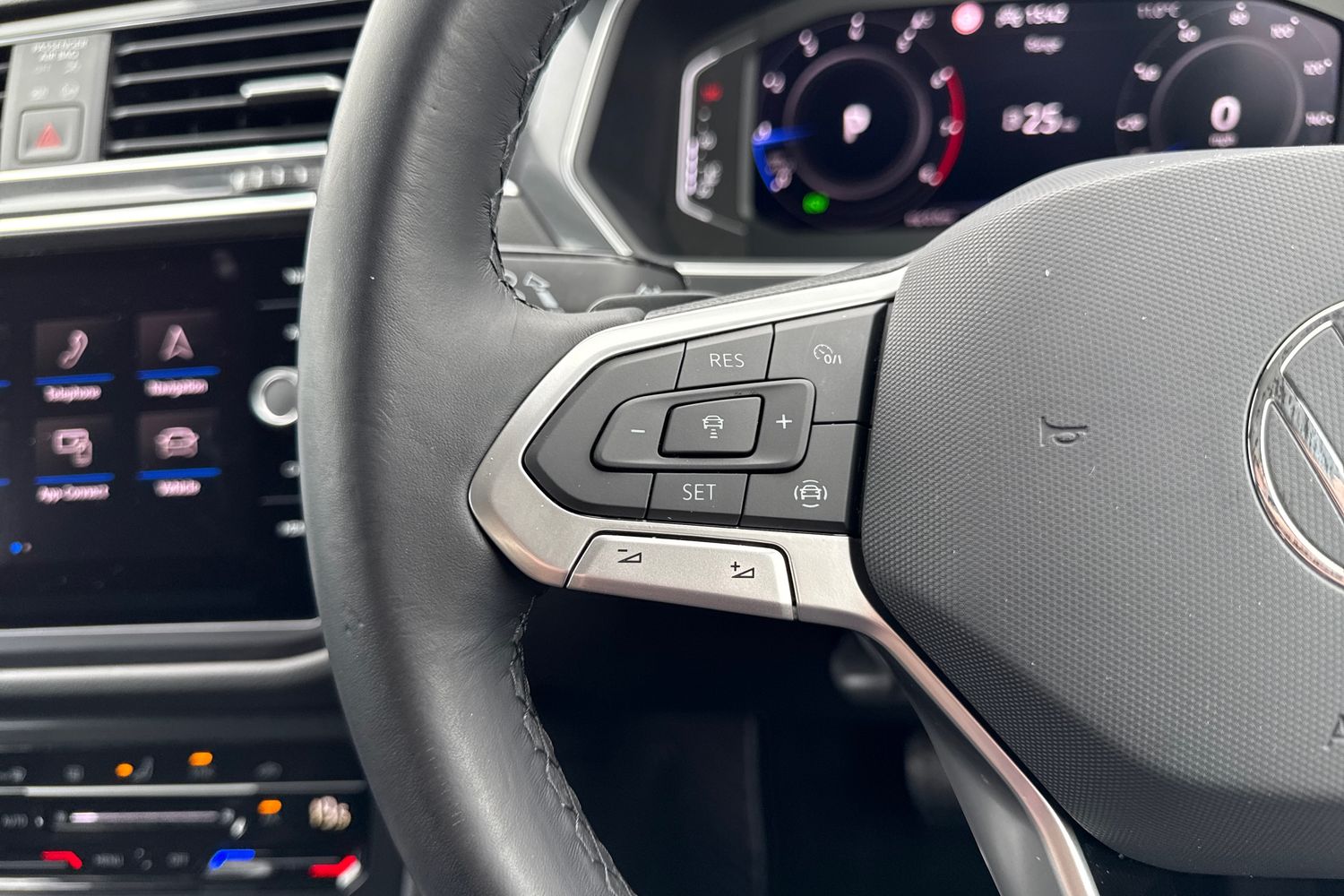 Used Volkswagen Tiguan Allspace 2022 for sale - 77996547: Photo 40