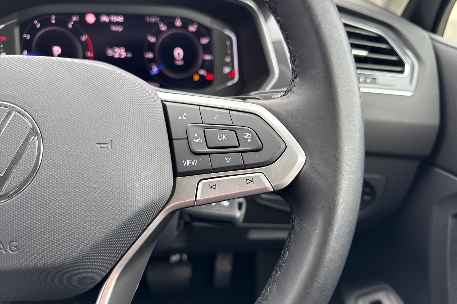 Used Volkswagen Tiguan Allspace 2022 for sale - 77996547: Photo 41