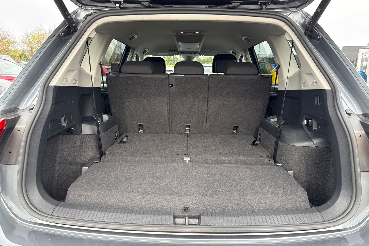 Used Volkswagen Tiguan Allspace 2022 for sale - 77996547: Photo 7