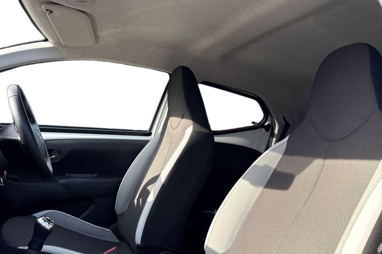 Used Toyota AYGO 2017 for sale - 77943701: Photo 11