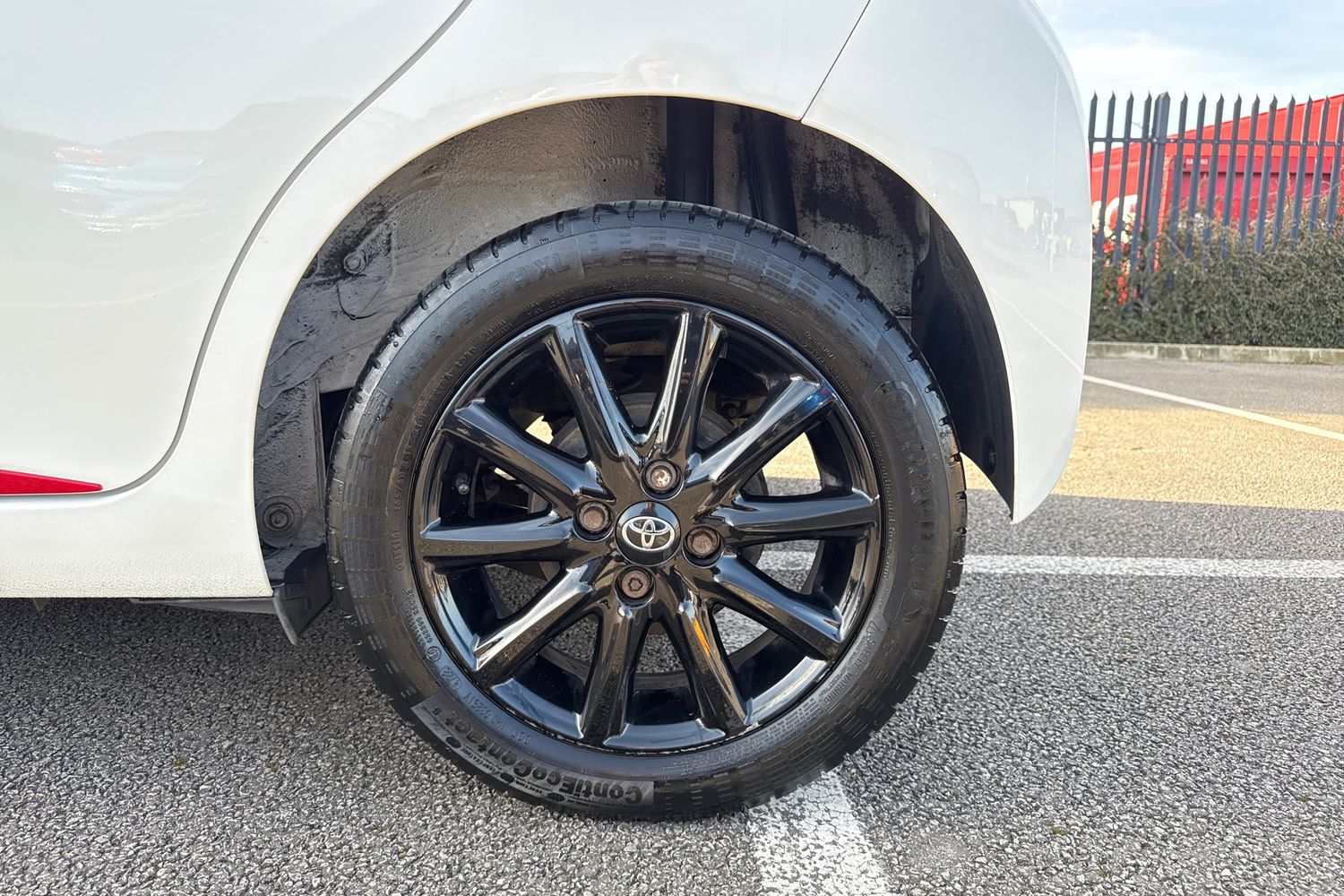 Used Toyota AYGO 2017 for sale - 77943701: Photo 24