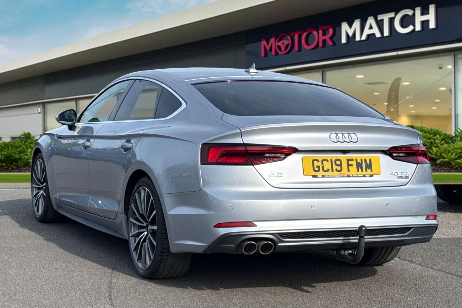 Used Audi A5 2019 for sale - 77961408: Photo 2