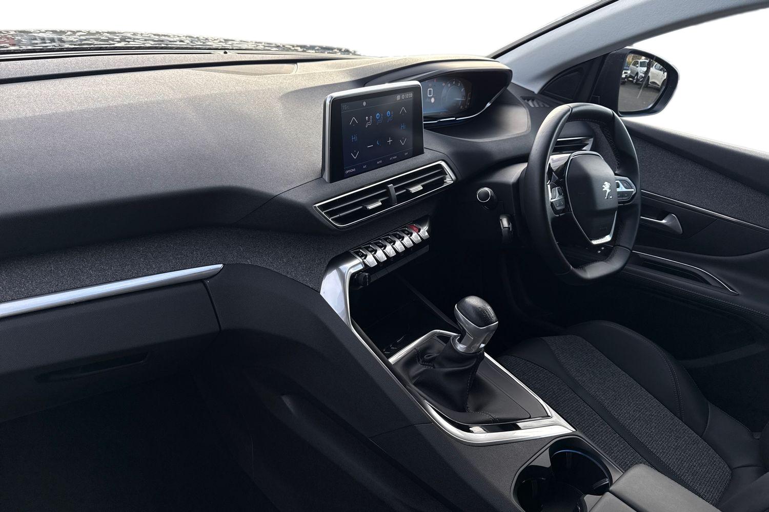 Used Peugeot 3008 2020 for sale - 76876047: Photo 15