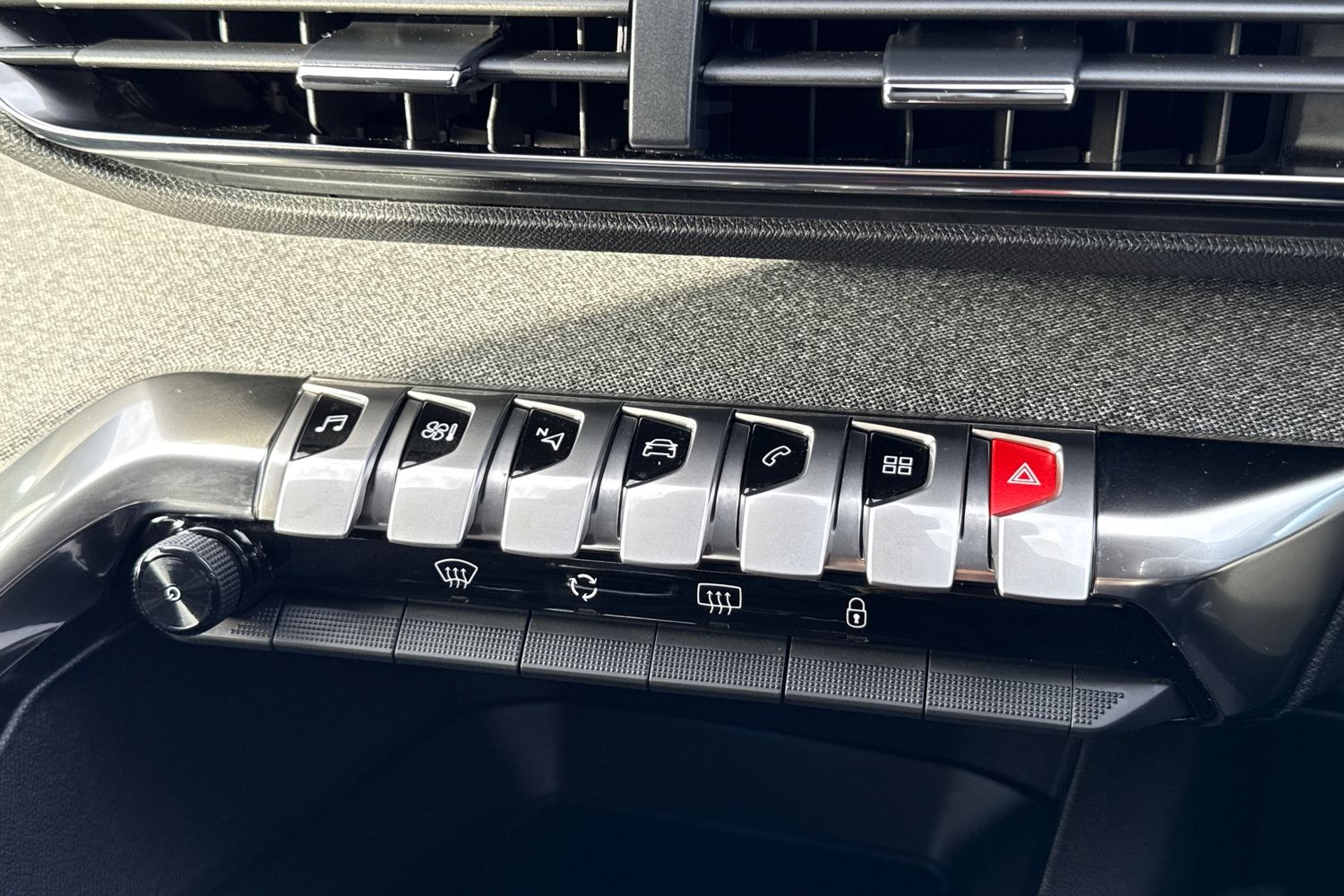 Used Peugeot 3008 2020 for sale - 76876047: Photo 54