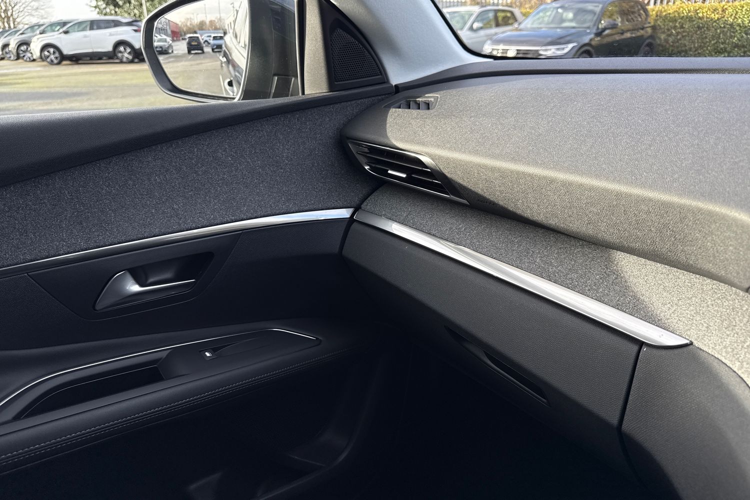 Used Peugeot 3008 2020 for sale - 76876047: Photo 61